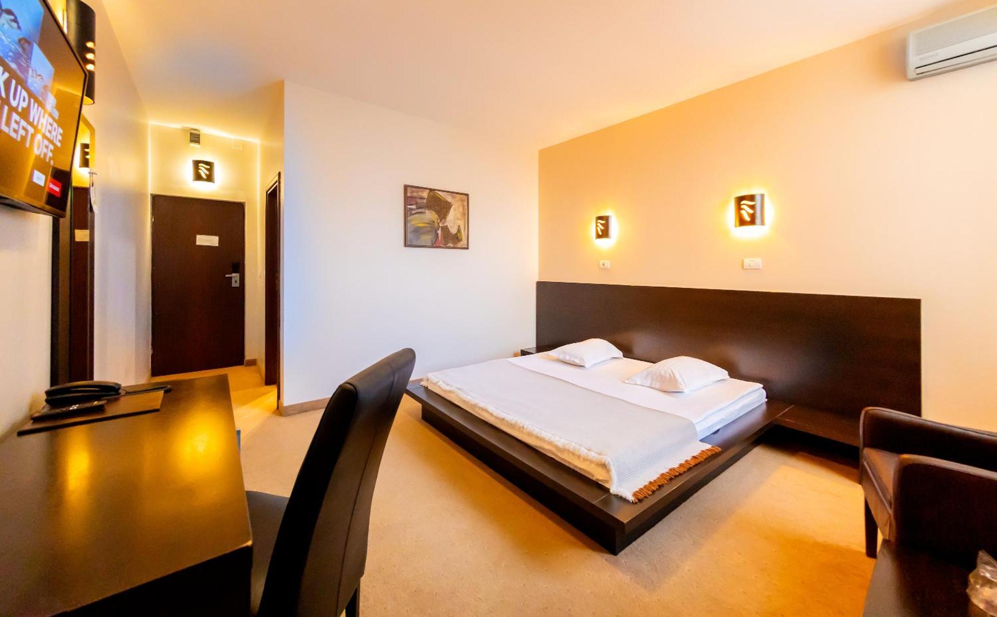 Hotel Maxim Arad Bilik gambar