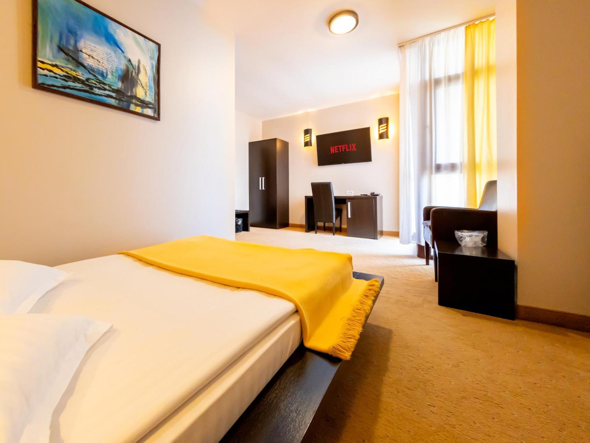 Hotel Maxim Arad Luaran gambar